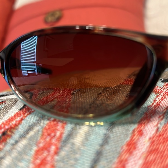 Great sunglasses ladies - Picture 4 of 9